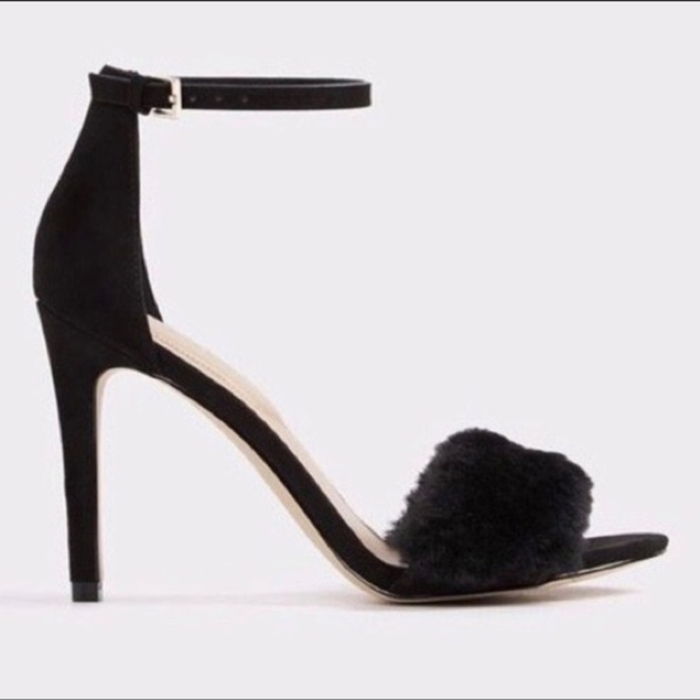 ALDO Lalisa Black Sandal Heel w/ Fur